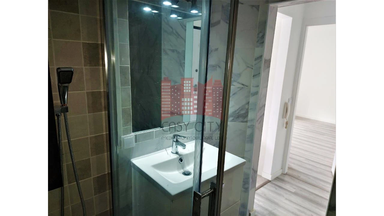 Apartamento T1 para Venda em Arroios Foto 25