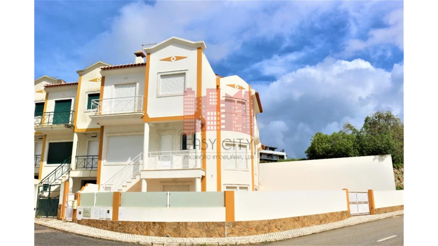 Moradia T4 para Venda em Ericeira Foto 9