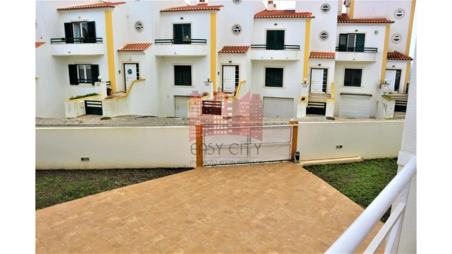 Moradia T4 para Venda em Ericeira Foto 28