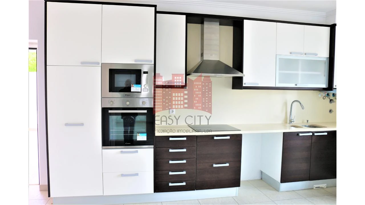 Moradia T4 para Venda em Ericeira Foto 19