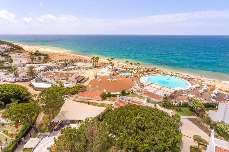 Moradia T3 para Venda em Almancil Foto 8