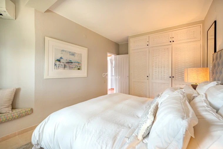 Moradia T3 para Venda em Almancil Foto 28