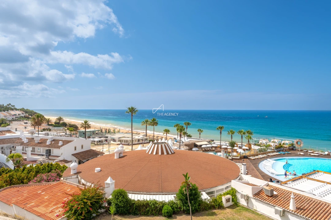 Moradia T3 para Venda em Almancil Foto 2