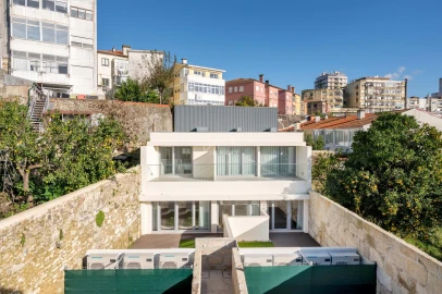 Apartamento T1 para Venda em Santa Marinha
