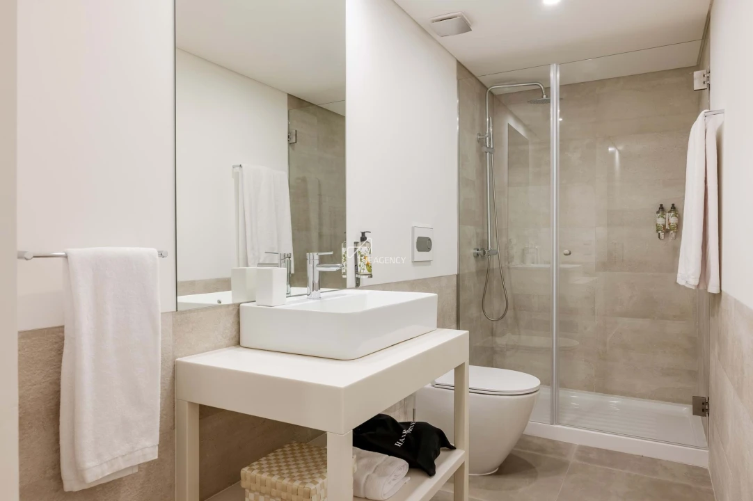Apartamento T1 para Venda em Santa Marinha Foto 91