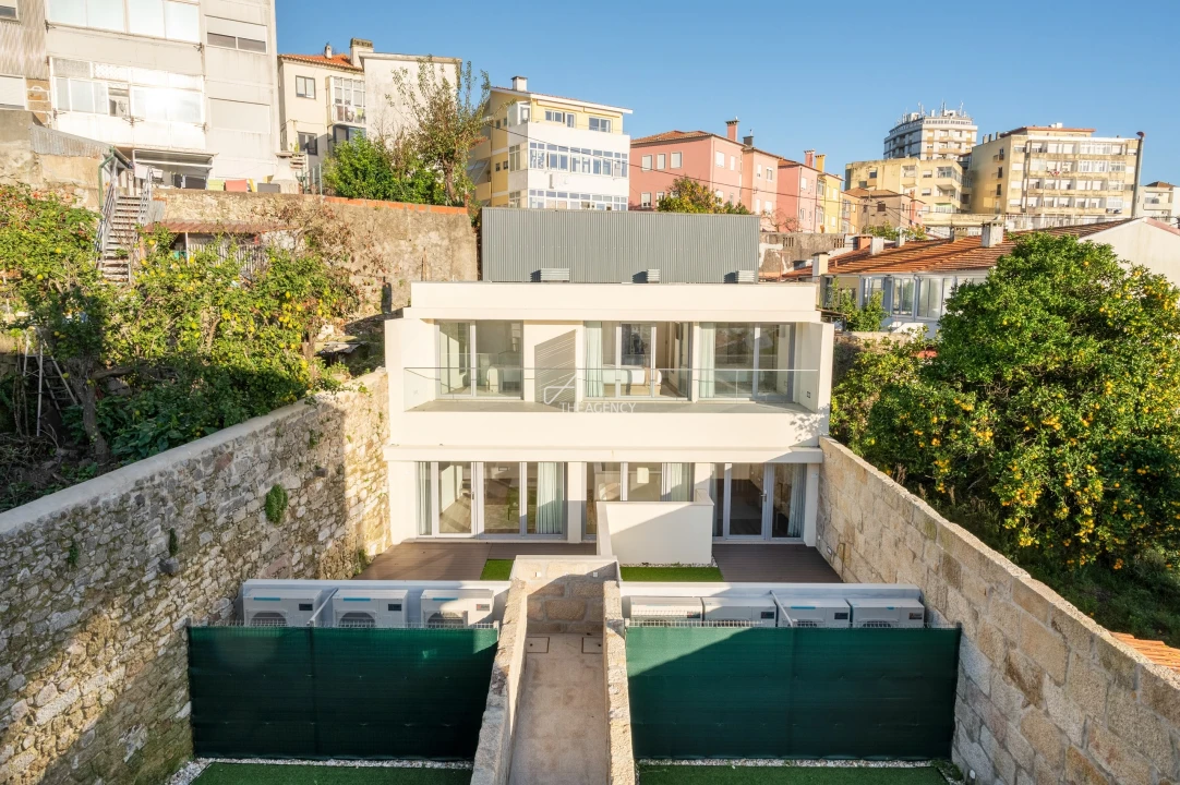 Apartamento T1 para Venda em Santa Marinha Foto 96