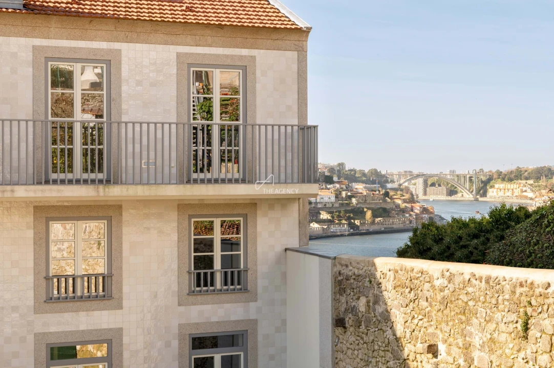 Apartamento T1 para Venda em Santa Marinha Foto 168