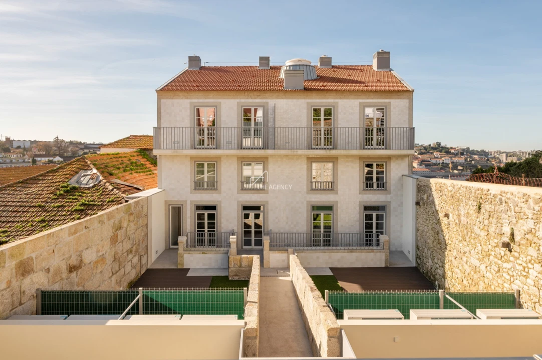 Apartamento T1 para Venda em Santa Marinha Foto 169
