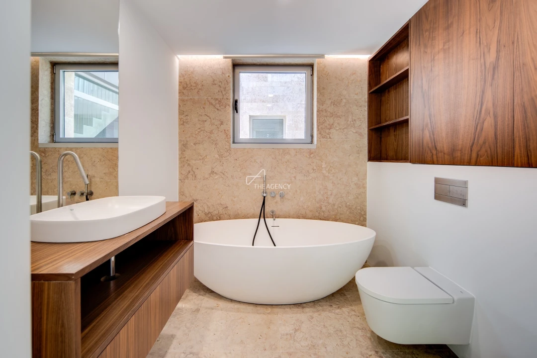 Moradia T4 para Venda em Agualva e Mira-Sintra Foto 97