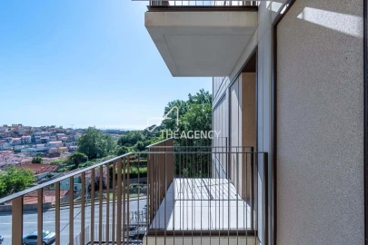 Apartamento T4 para Venda em Santa Marinha