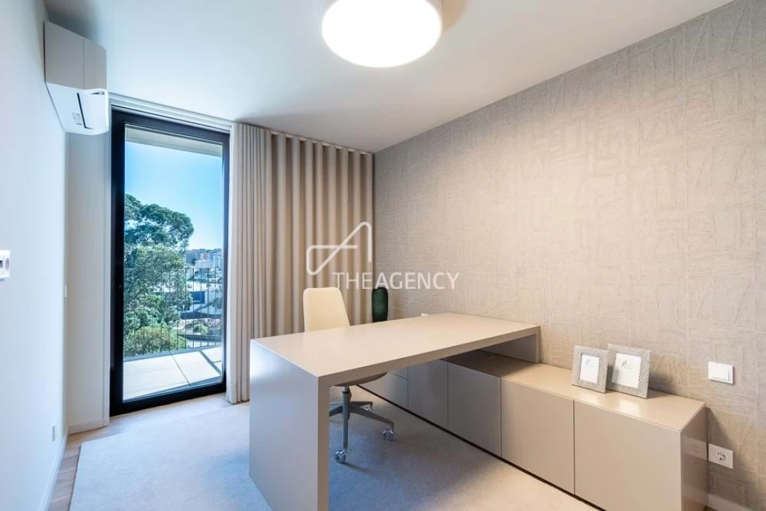 Apartamento T4 para Venda em Santa Marinha Foto 8