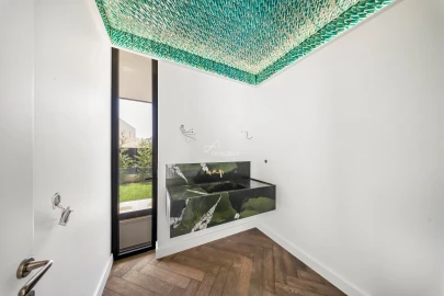 Moradia T7 para Venda em Cascais e Estoril