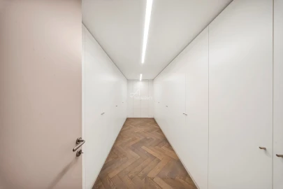 Moradia T7 para Venda em Cascais e Estoril