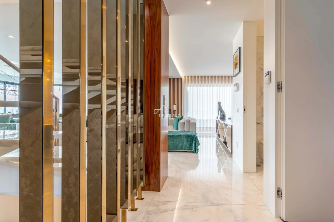 Moradia T5 para Venda em Santa Marinha e São Pedro da Afurada Foto 7