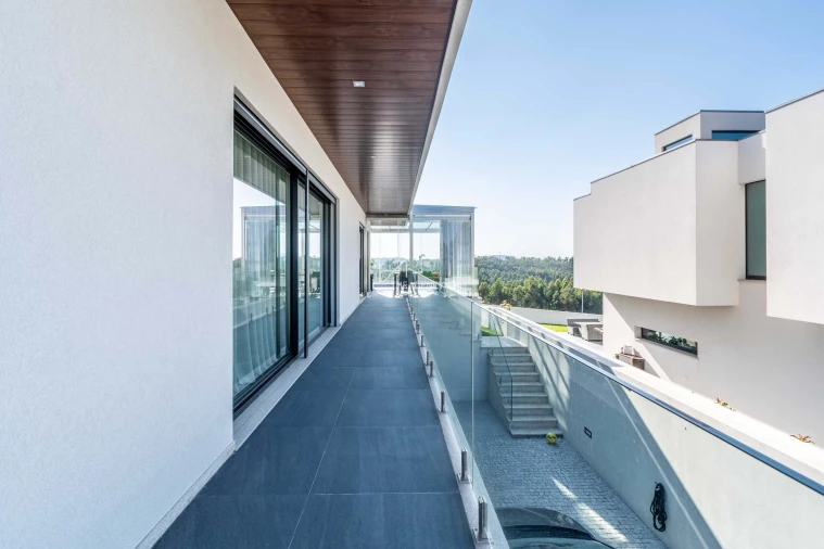 Moradia T5 para Venda em Santa Marinha e São Pedro da Afurada Foto 40