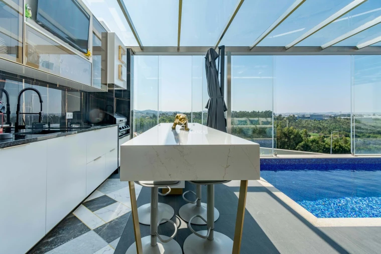 Moradia T5 para Venda em Santa Marinha e São Pedro da Afurada Foto 2