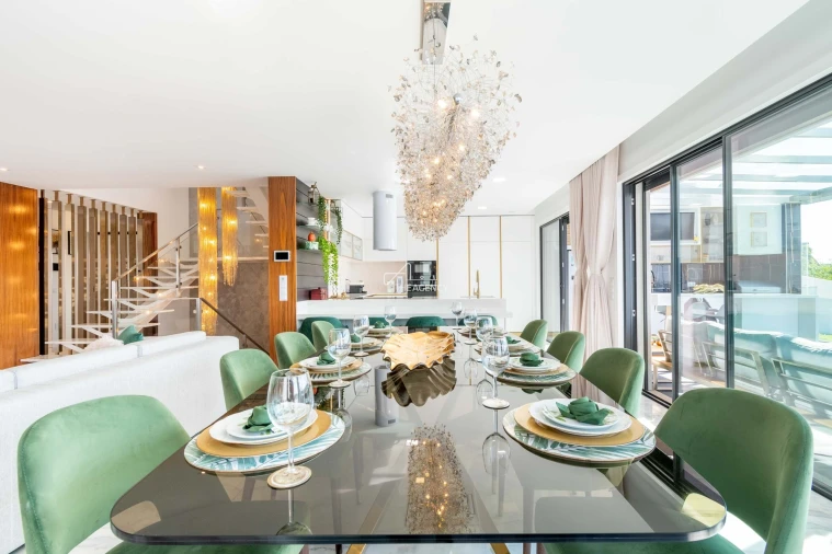 Moradia T5 para Venda em Santa Marinha e São Pedro da Afurada Foto 13