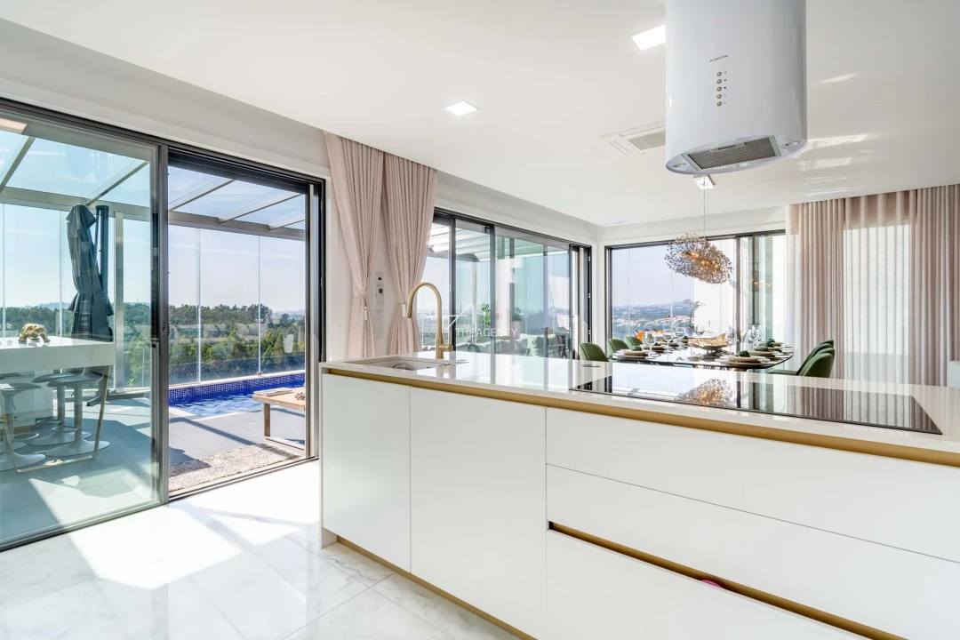 Moradia T5 para Venda em Santa Marinha e São Pedro da Afurada Foto 18