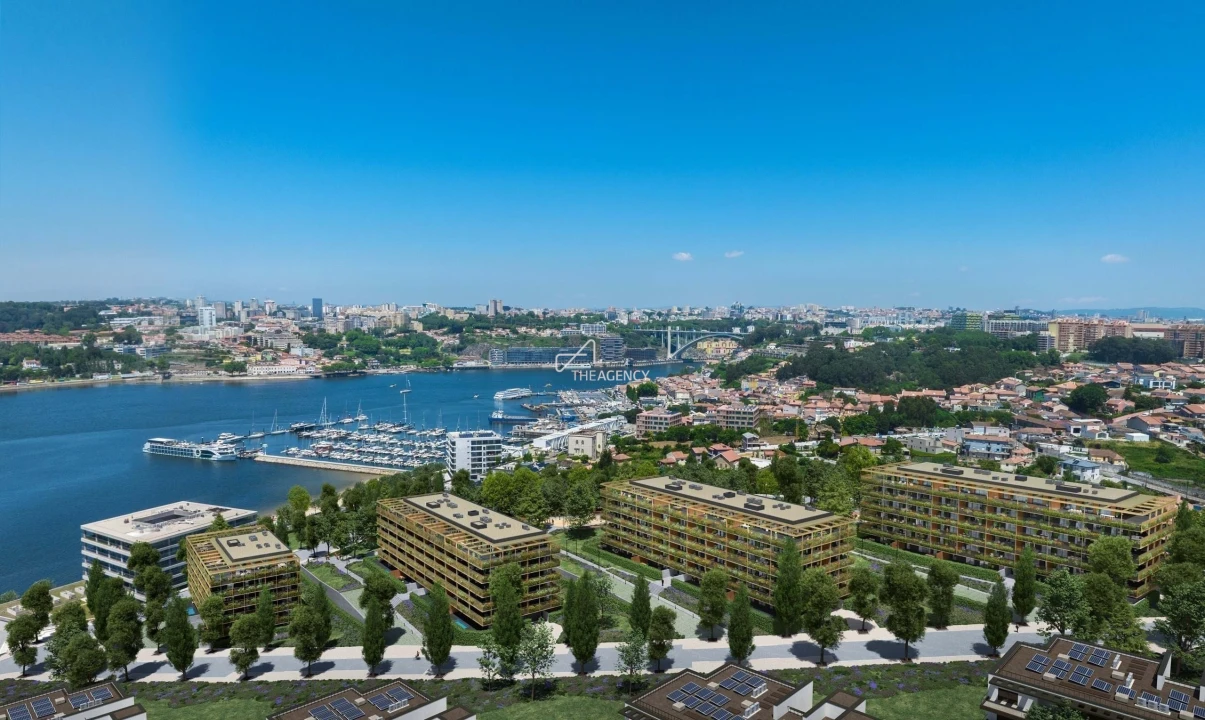 Apartamento T4 para Venda em Santa Marinha Foto 16