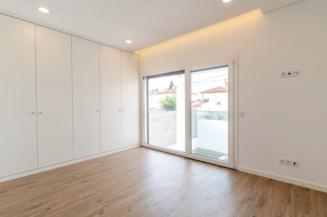 Moradia T4 para Venda em Azeitão (São Lourenço e São Simão) Foto 11