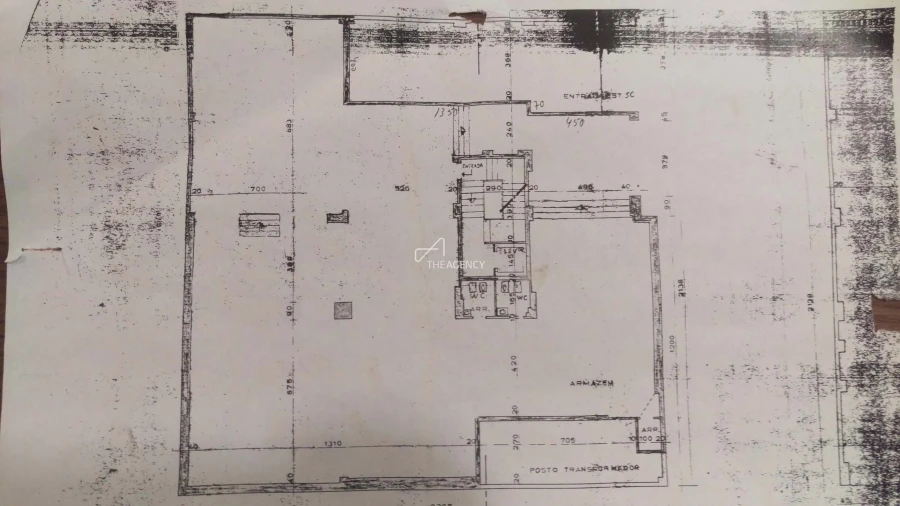 Armazém para Venda em Santo António Foto 17