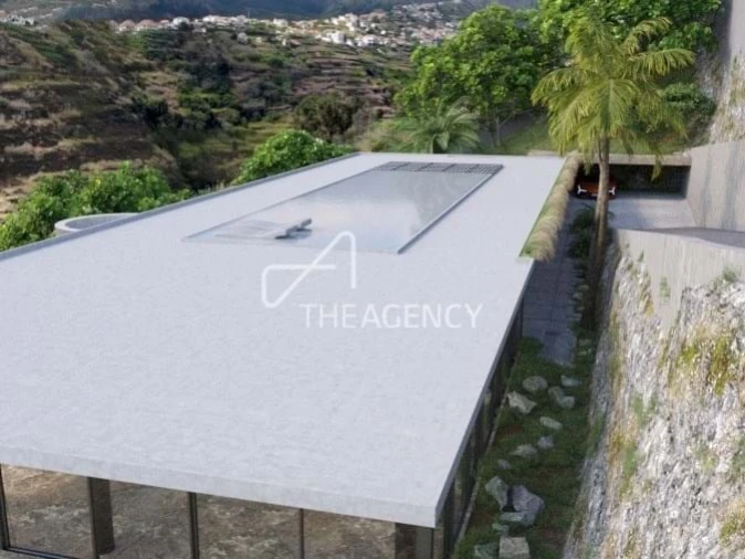 Moradia T3 para Venda em Arco da Calheta Foto 11