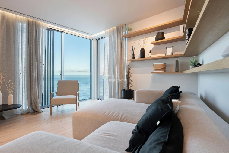 Apartamento T4 para Venda em Arco da Calheta Foto 41