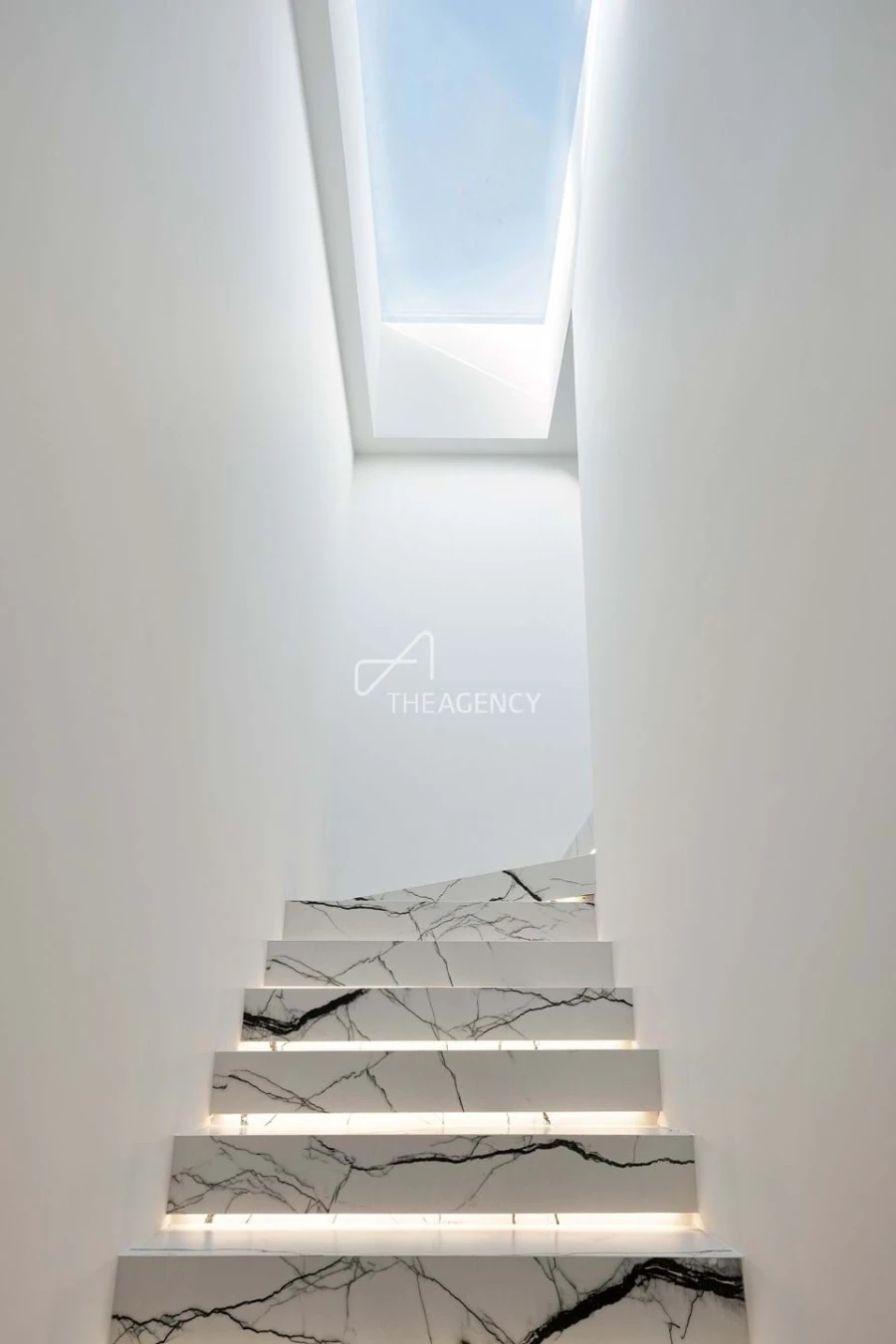 Apartamento T4 para Venda em Arco da Calheta Foto 59