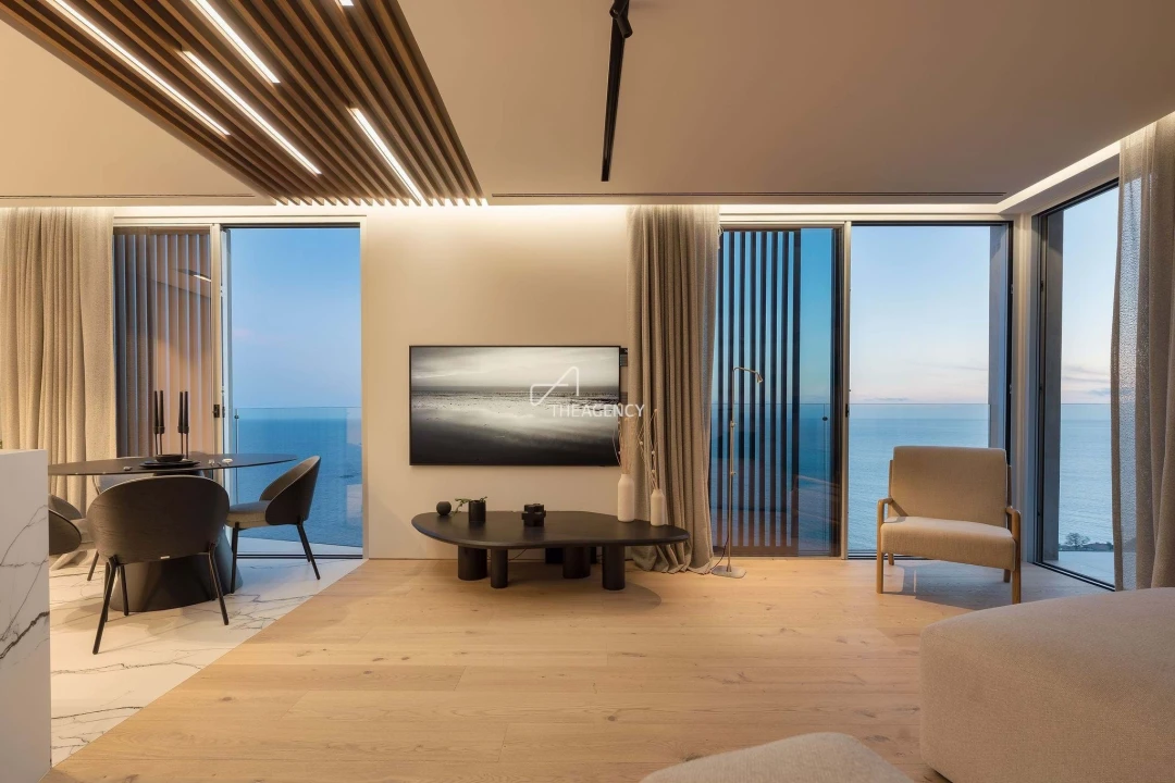 Apartamento T4 para Venda em Arco da Calheta Foto 51