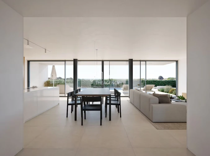 Moradia T4 para Venda em Lagos (São Sebastião e Santa Maria) Foto 3