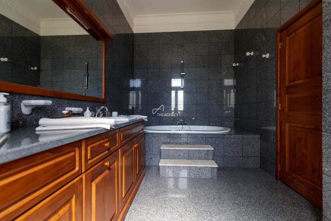 Quinta T6 para Venda em Abragão Foto 15