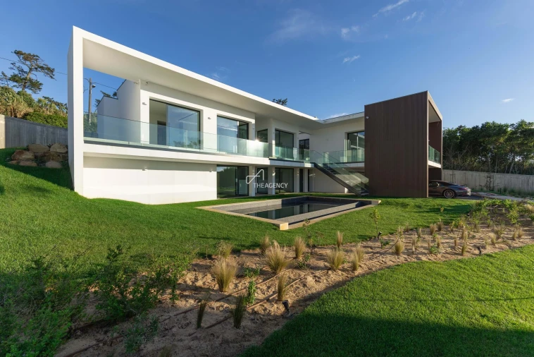 Moradia T5 para Venda em Colares Foto 16