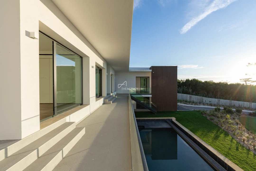 Moradia T5 para Venda em Colares Foto 19