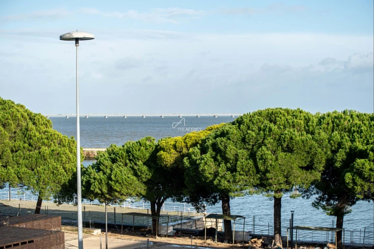 Escritório para Venda em Parque das Nações Foto 4