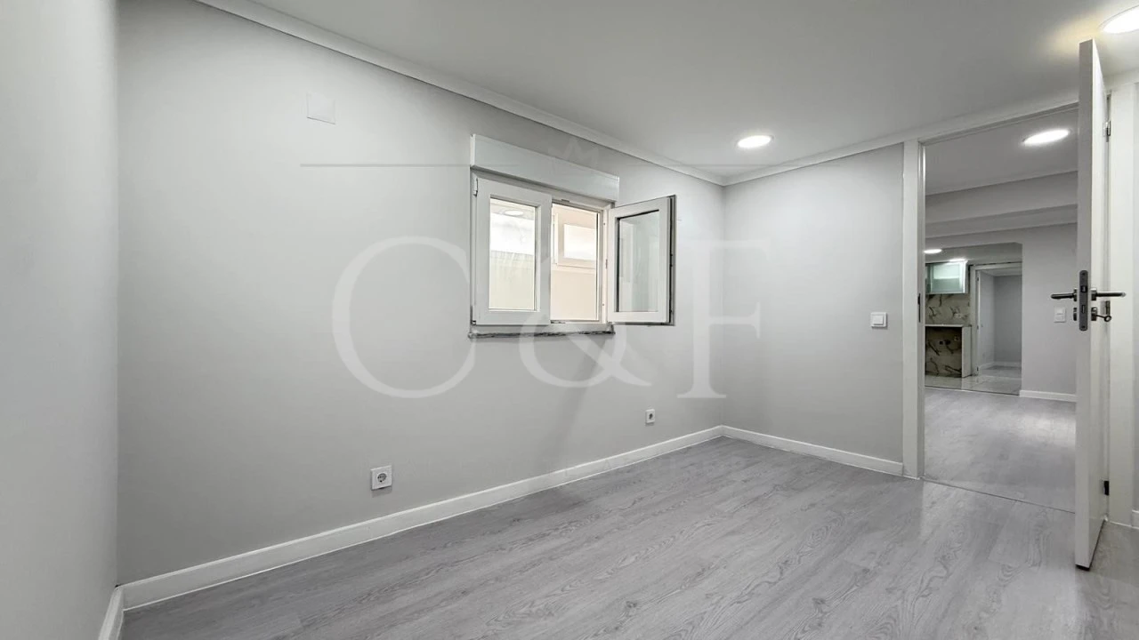 Moradia T3 para Venda em Benavente Foto 8