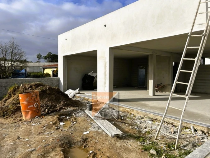 Moradia T3 para Venda em Souto da Carpalhosa e Ortigosa Foto 8