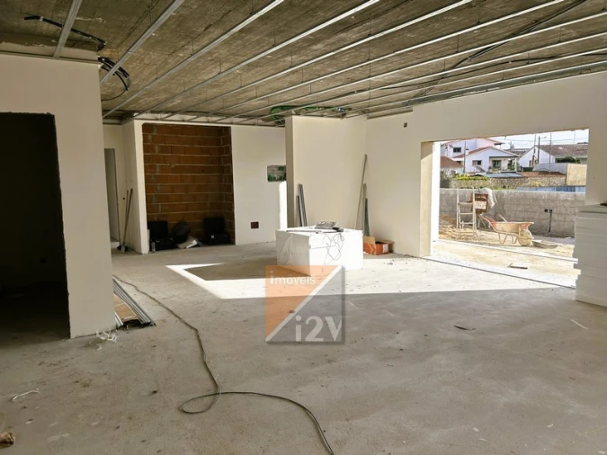 Moradia T3 para Venda em Souto da Carpalhosa e Ortigosa Foto 13