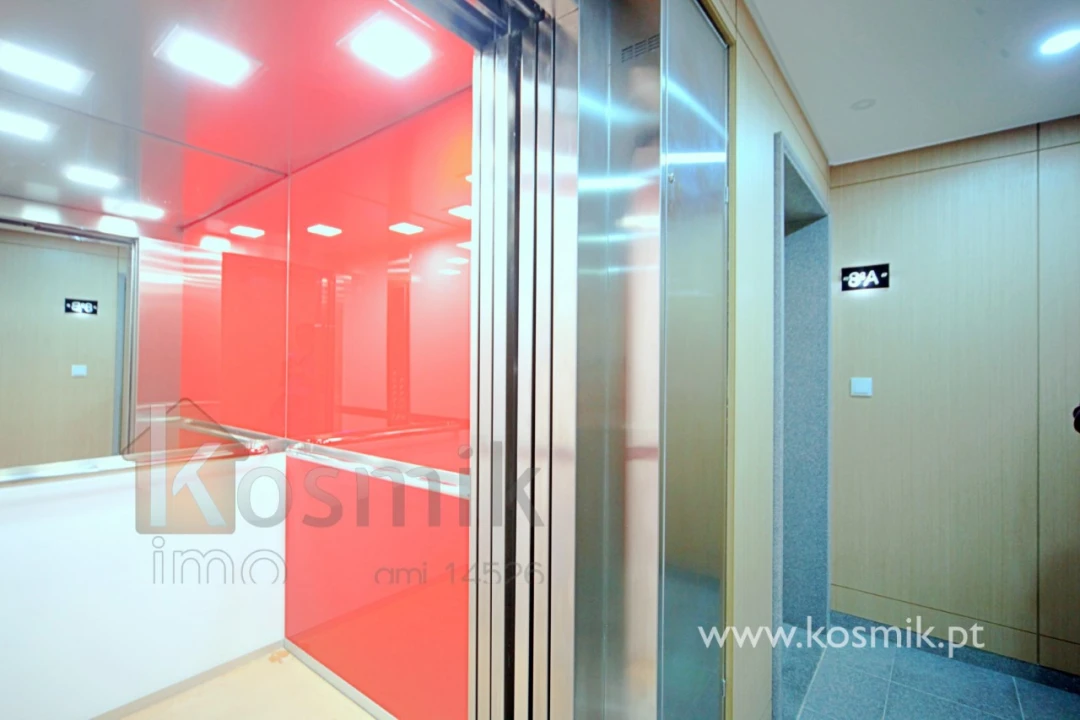 Apartamento T5 para Venda em Póvoa de Santo Adrião e Olival Basto Foto 79