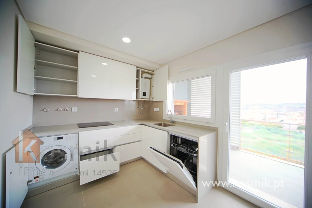 Apartamento T5 para Venda em Póvoa de Santo Adrião e Olival Basto Foto 40