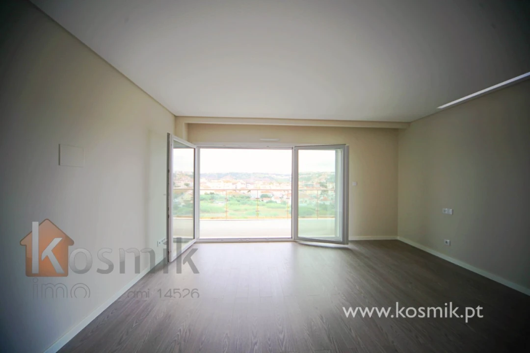 Apartamento T5 para Venda em Póvoa de Santo Adrião e Olival Basto Foto 53