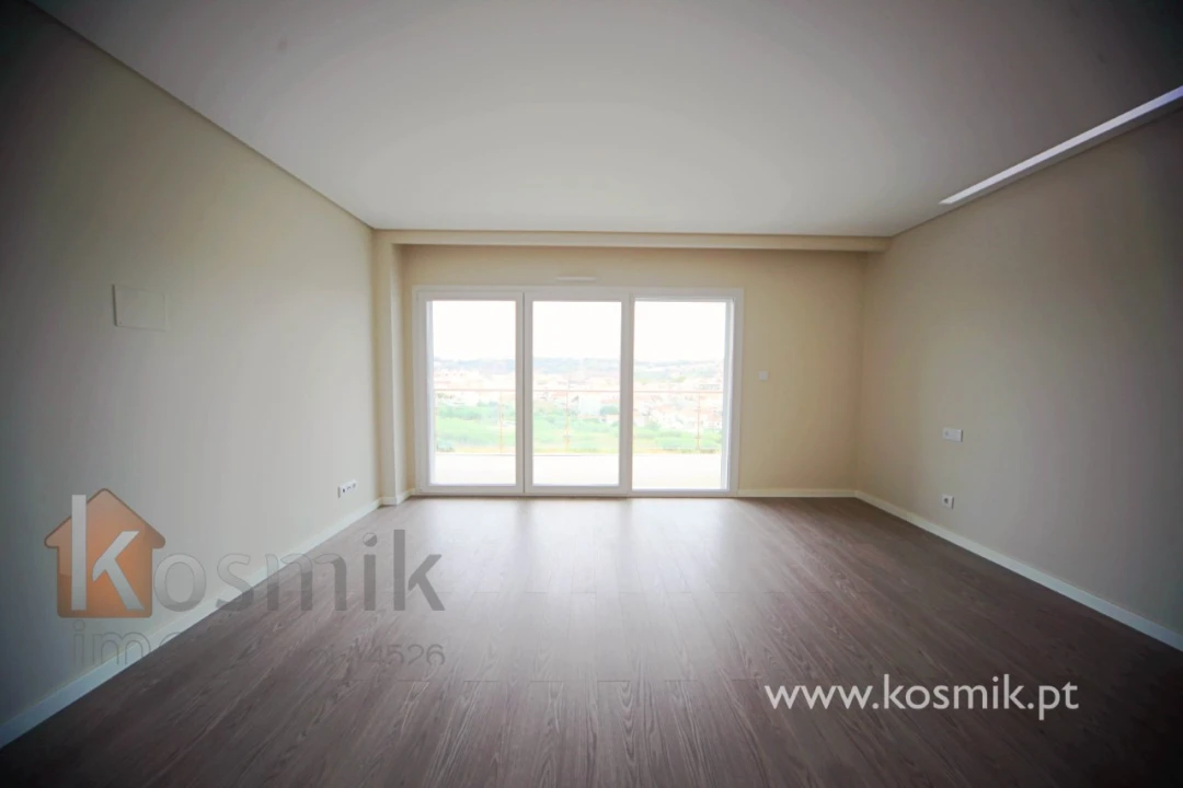 Apartamento T5 para Venda em Póvoa de Santo Adrião e Olival Basto Foto 54