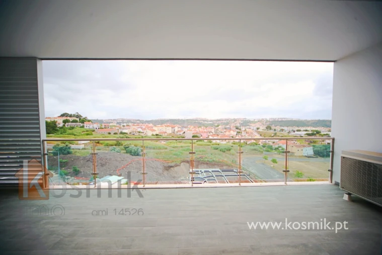 Apartamento T5 para Venda em Póvoa de Santo Adrião e Olival Basto Foto 11