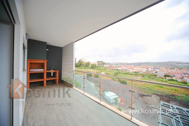 Apartamento T5 para Venda em Póvoa de Santo Adrião e Olival Basto Foto 24