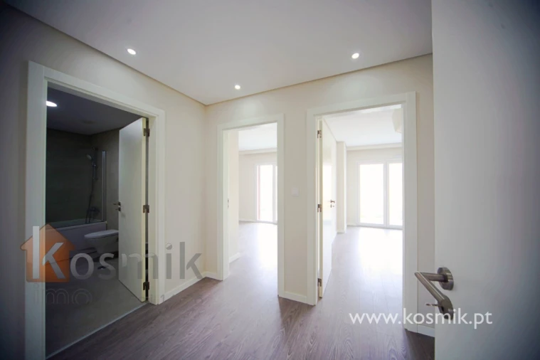 Apartamento T5 para Venda em Póvoa de Santo Adrião e Olival Basto Foto 64