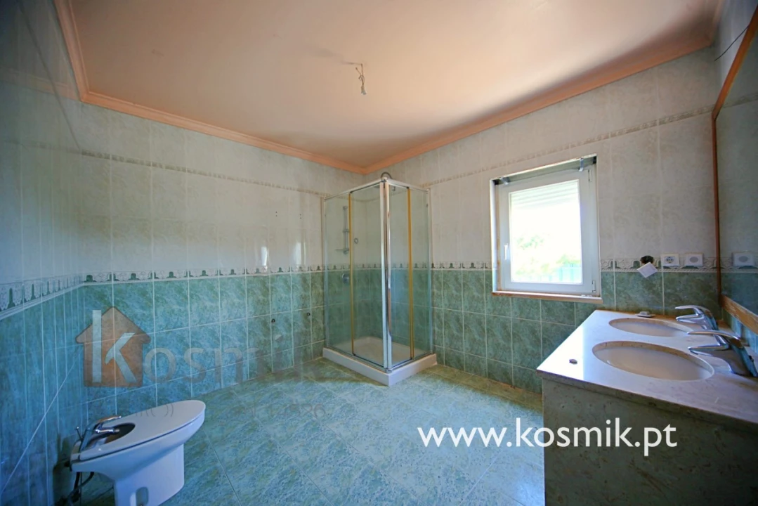 Moradia T8 para Venda em Bucelas Foto 57