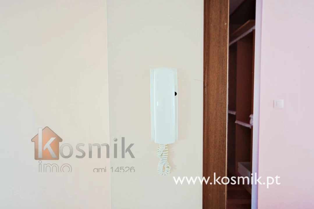 Moradia T8 para Venda em Bucelas Foto 110