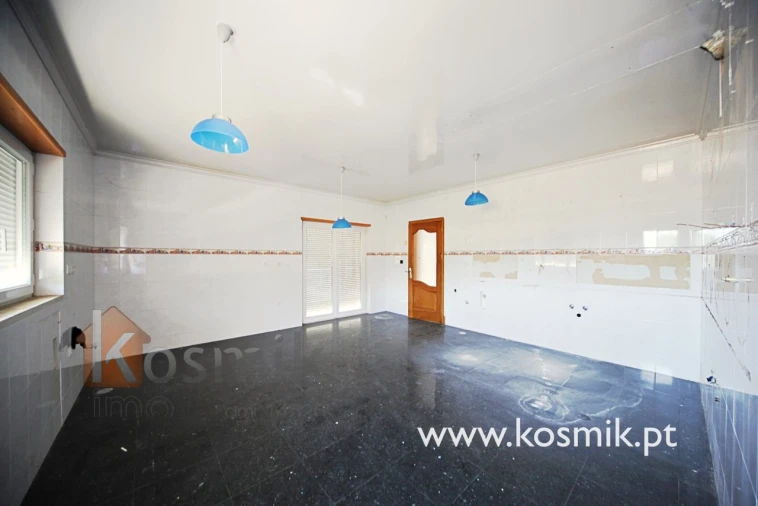 Moradia T8 para Venda em Bucelas Foto 7