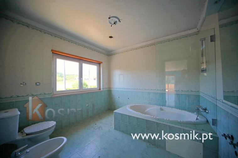 Moradia T8 para Venda em Bucelas Foto 28