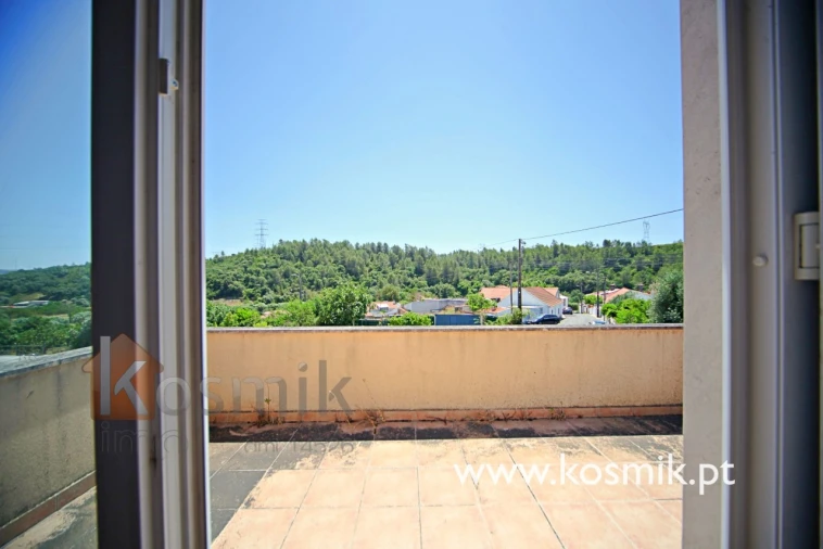 Moradia T8 para Venda em Bucelas Foto 29