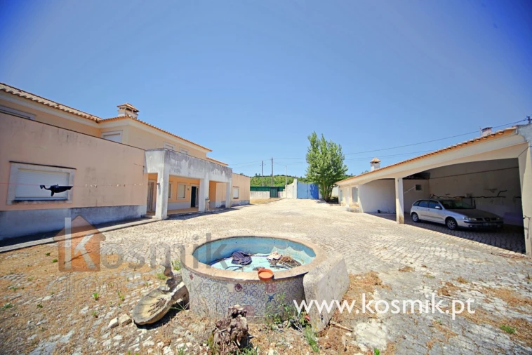 Moradia T8 para Venda em Bucelas Foto 32